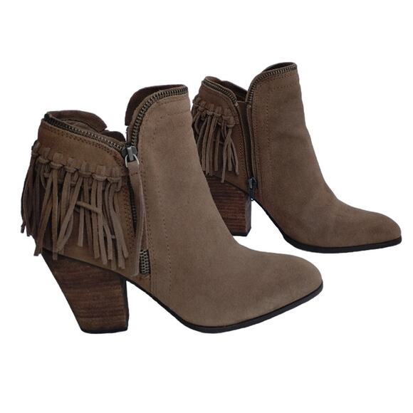 DV Dolce Vita Hiro Western Heel Ankle Boot Booties with Fringe Size 8 Tan - Picture 1 of 11